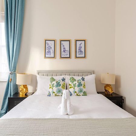 Stylish Flat In Central Location With Free Parking スウィンドン エクステリア 写真