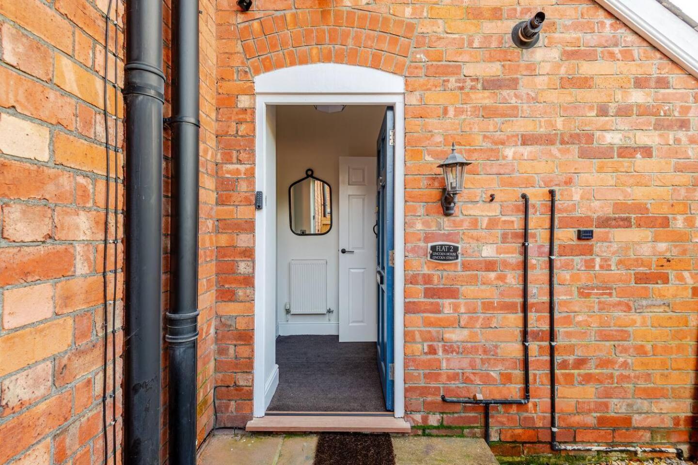 Stylish Flat In Central Location With Free Parking スウィンドン エクステリア 写真